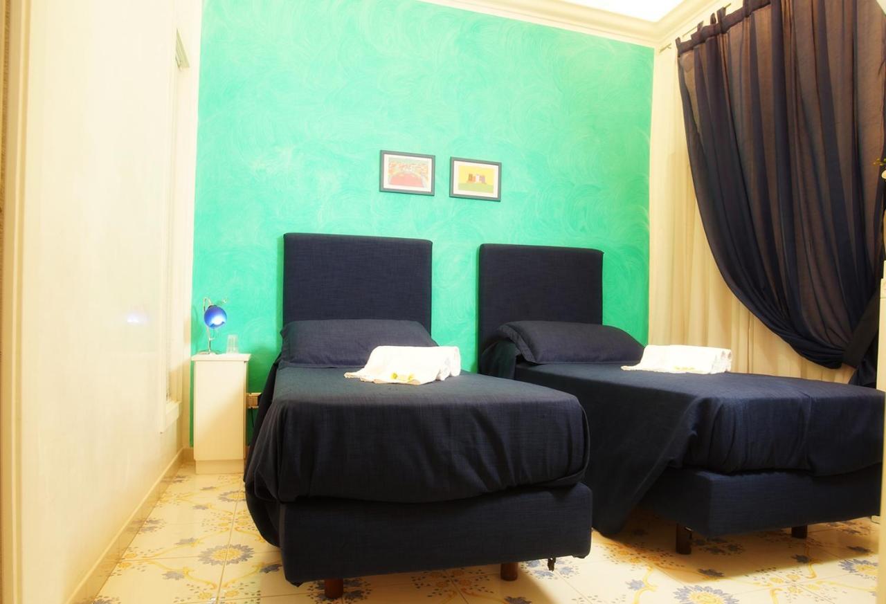 Double or Twin Room Private Bathroom